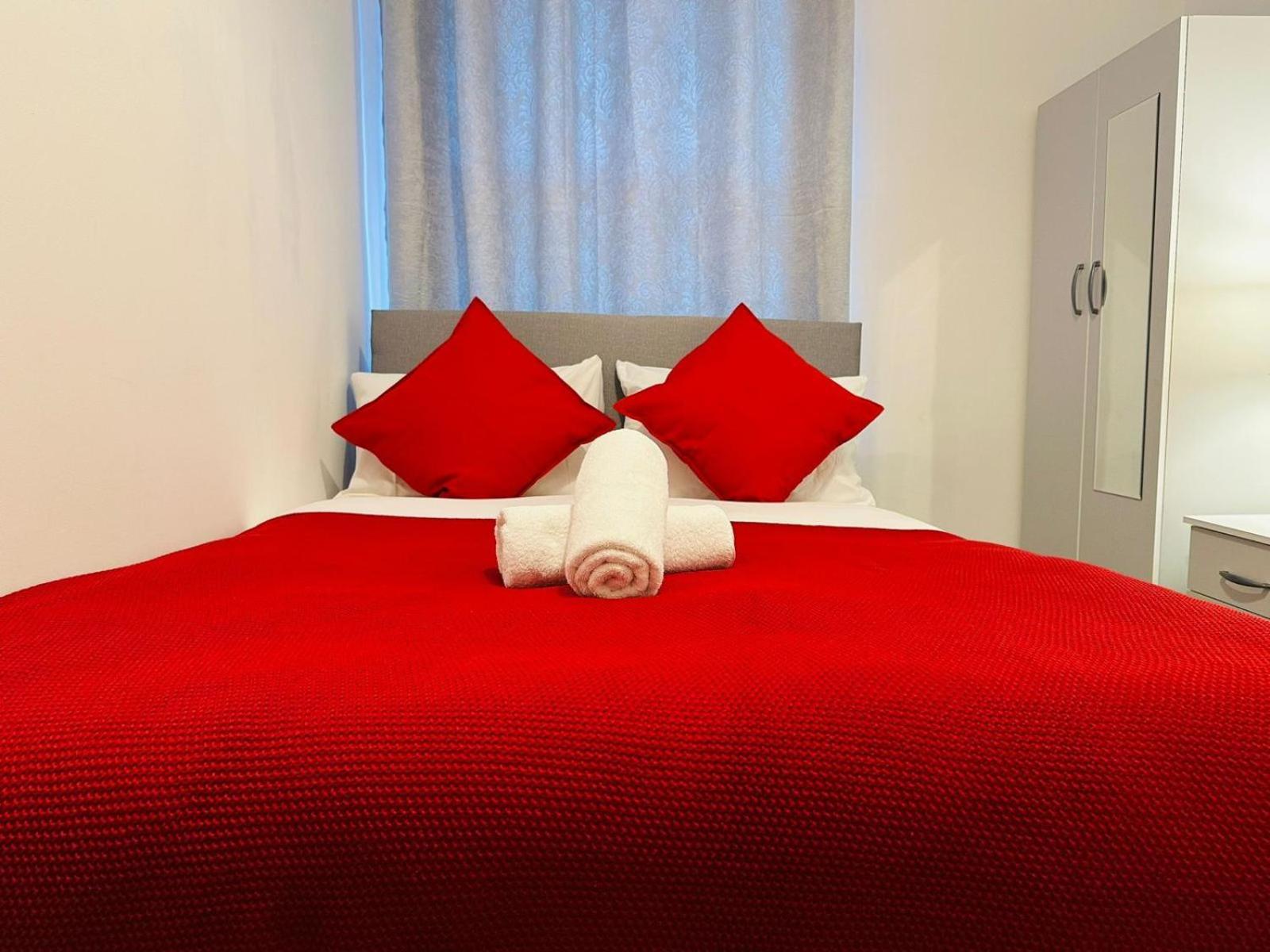 Aldgate East B&B Londres Exterior foto