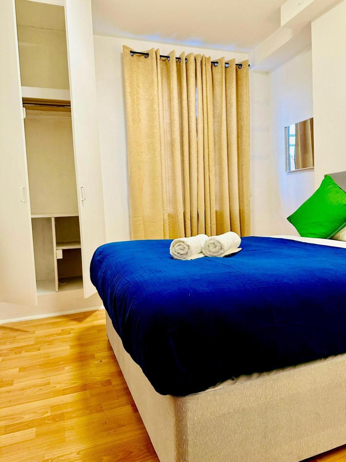 Aldgate East B&B Londres Exterior foto